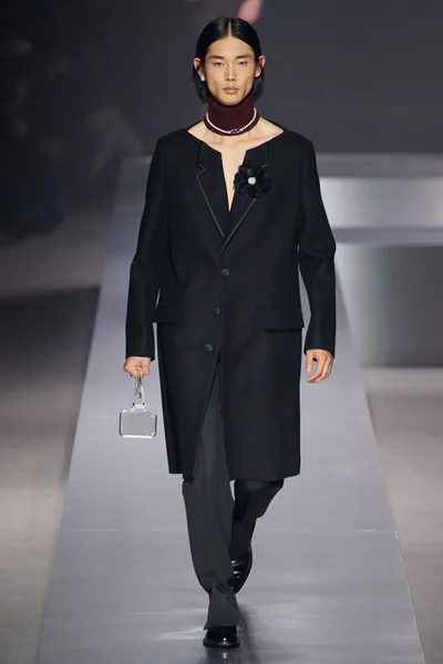 Look 51